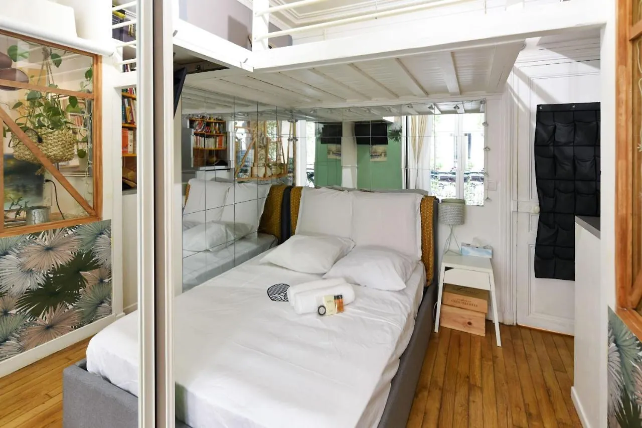 Beautiful Flat Close To Montmartre In Paris - Welkeys Apartment