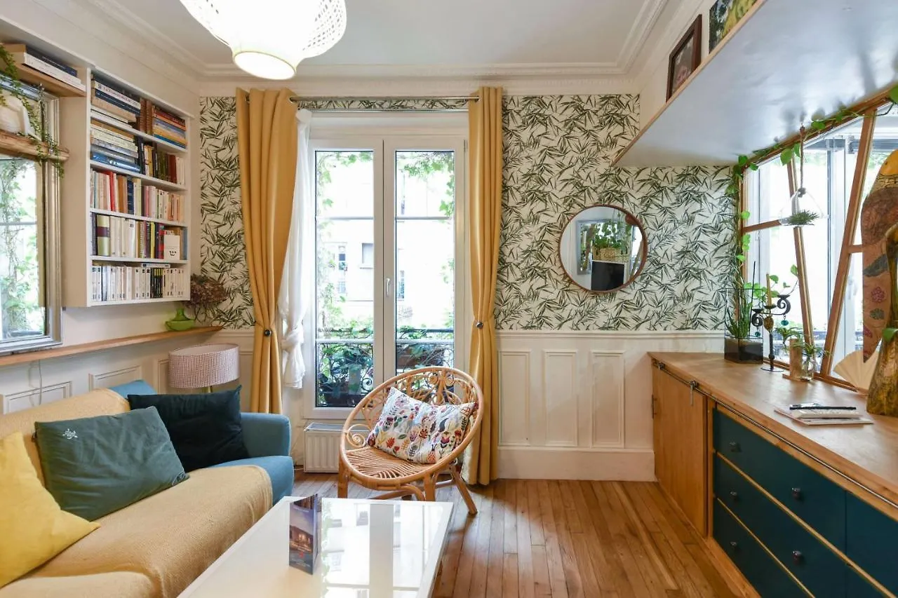 Beautiful Flat Close To Montmartre In Paris - Welkeys Apartment